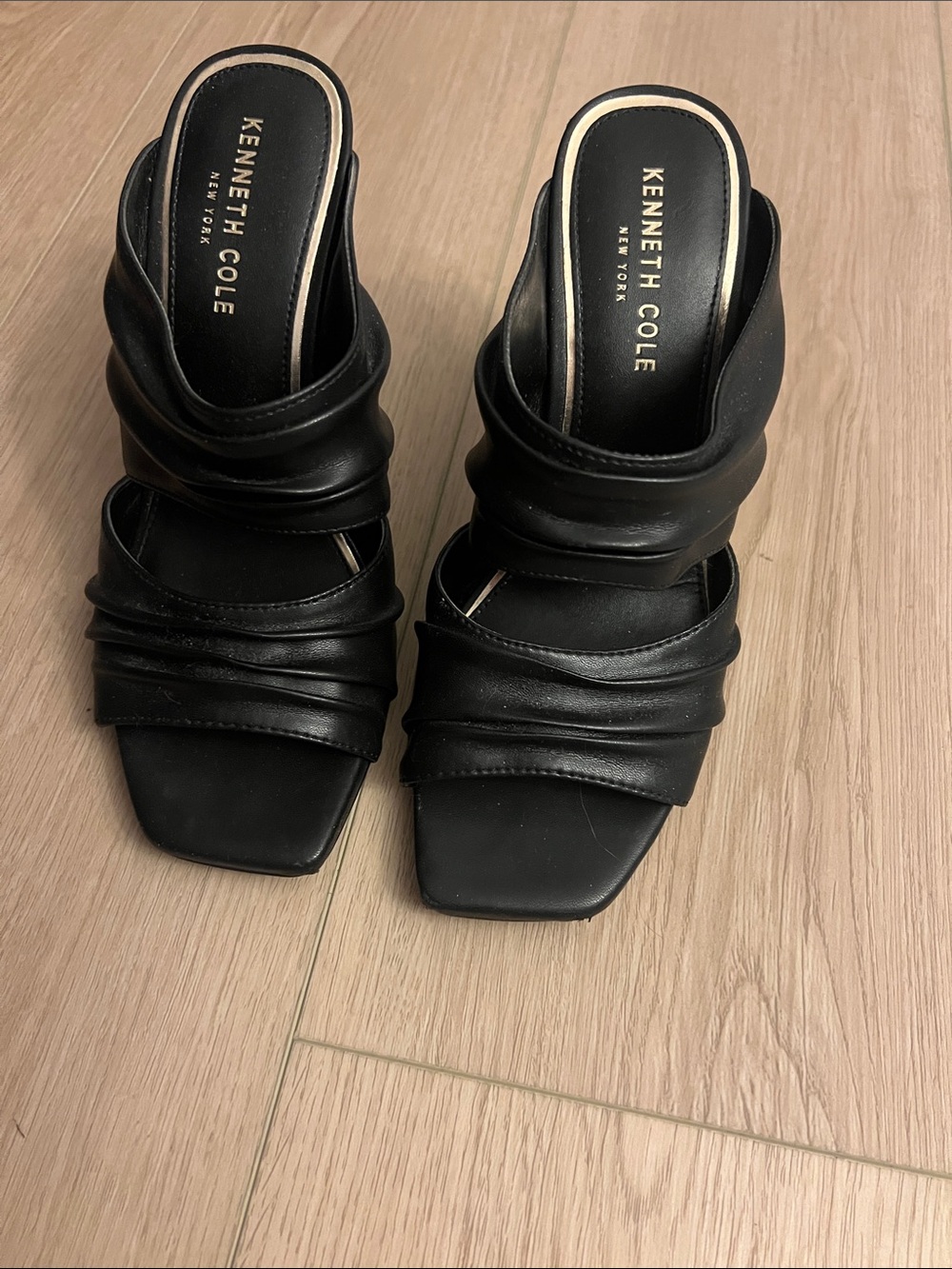 Kenneth Cole Black Ruched Leather Slide Mules